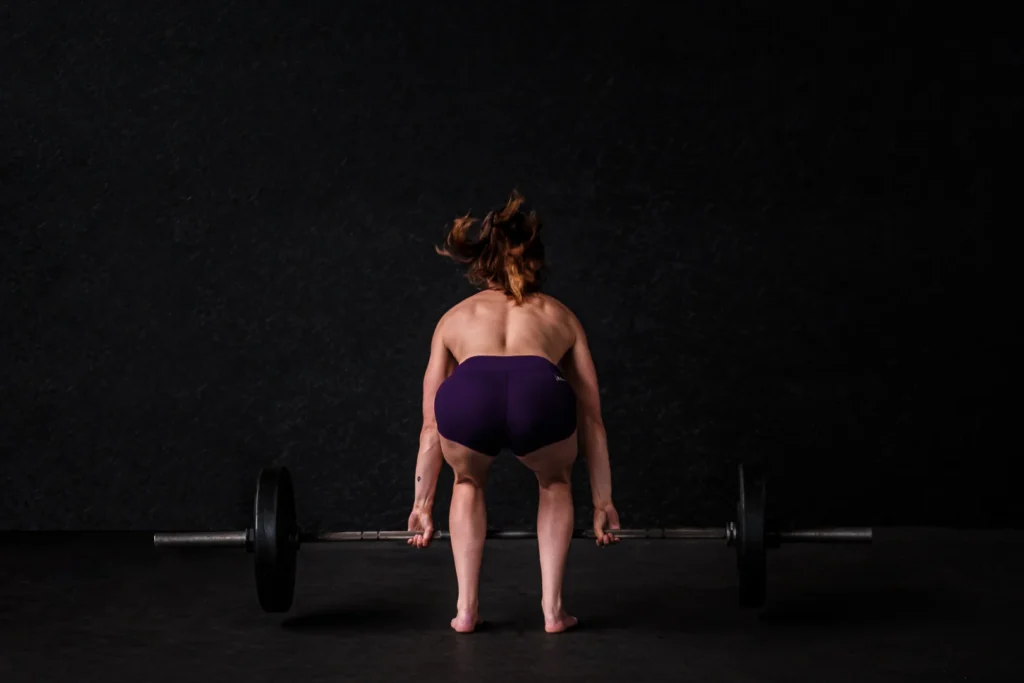 fitness boudoir deadlifts